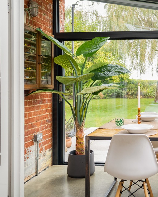 Blooming Artificial Medium