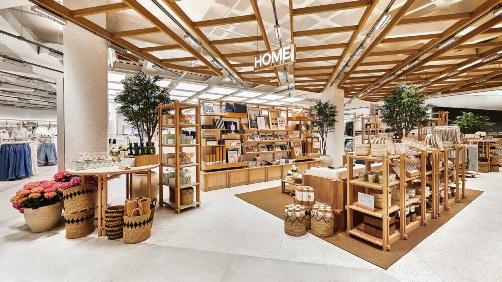 Lefties 1jpg99 Large