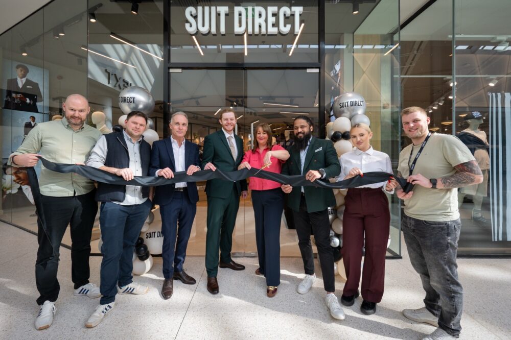 Suit Direct Watford PREVIEWS 022 Large