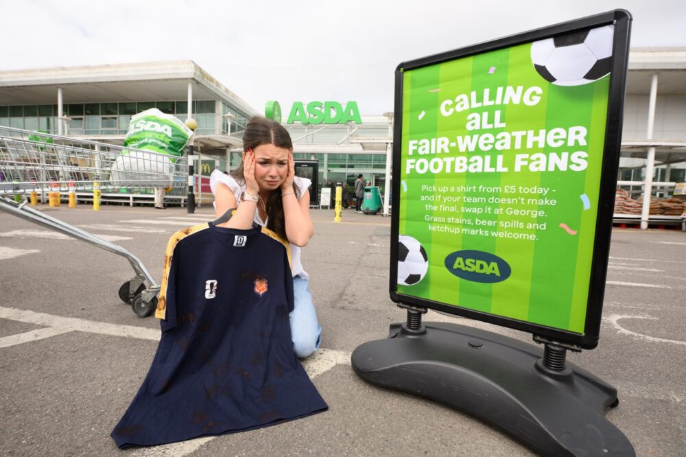 Asda ShirtHappens 1 Large
