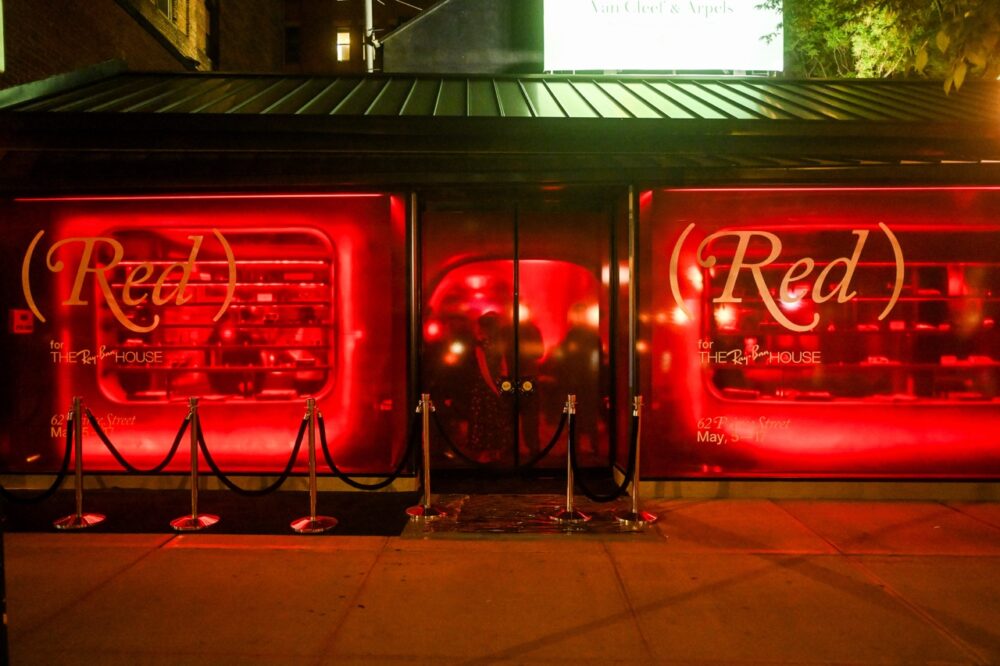 Ray-Ban House, New York, Exterior