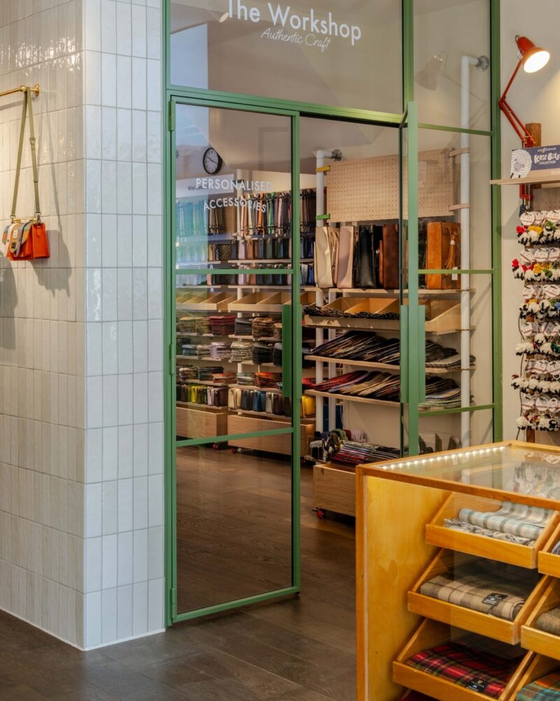 Islander Opens First London Store in Covent Garden 6 image 14